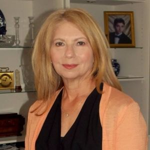 Meet your Posher, Joanna